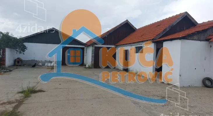 Lokal | 4zida