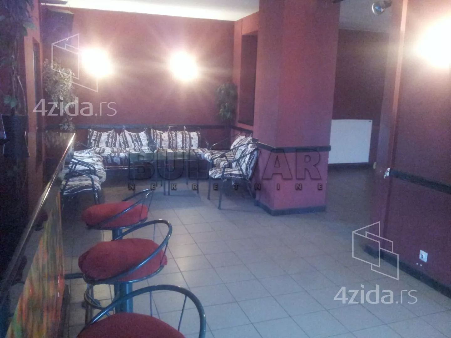 Lokal | 4zida