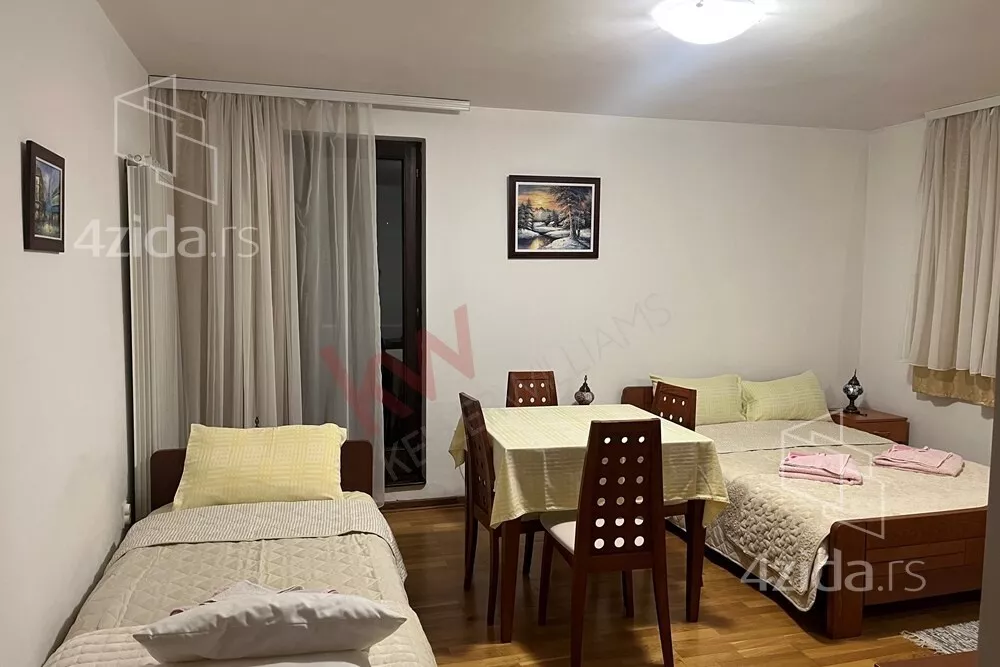 Turistički objekat | 4zida