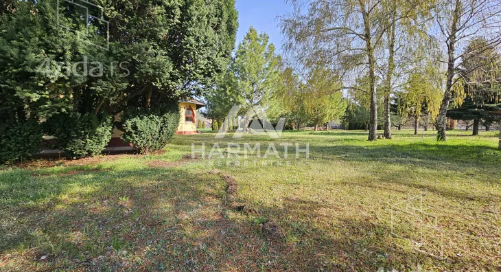 Poslovna zgrada | 4zida