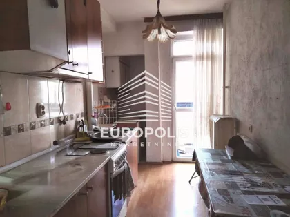 Ugrinovačka | 4zida.rs