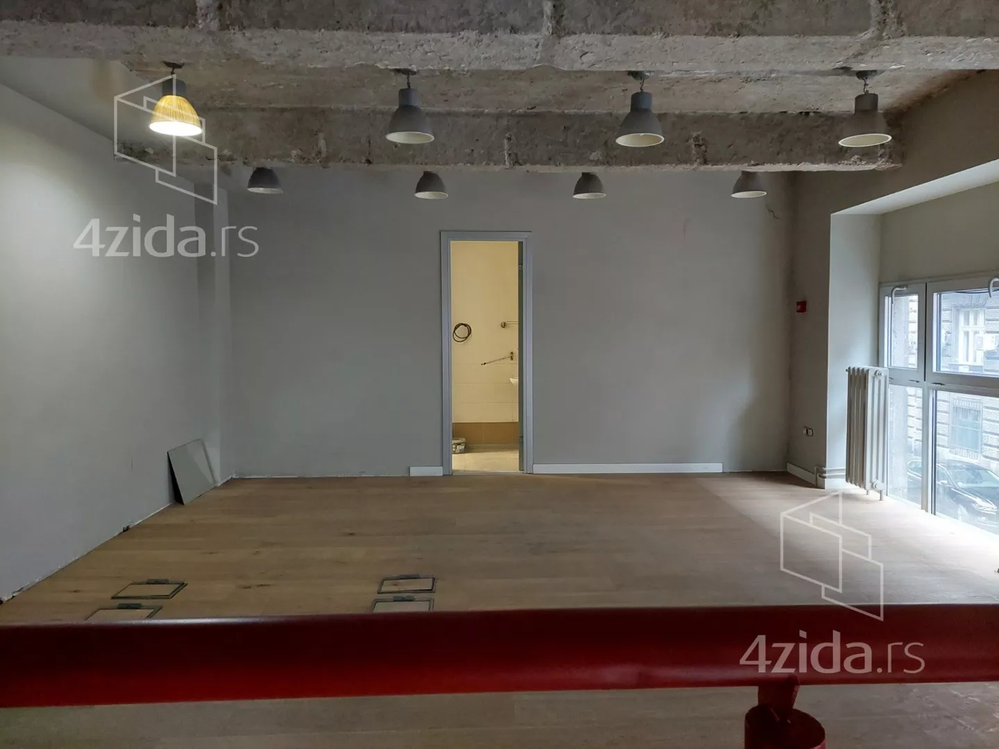 Poslovni prostor | 4zida