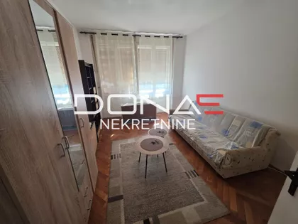 Obrenovićeva | 4zida.rs