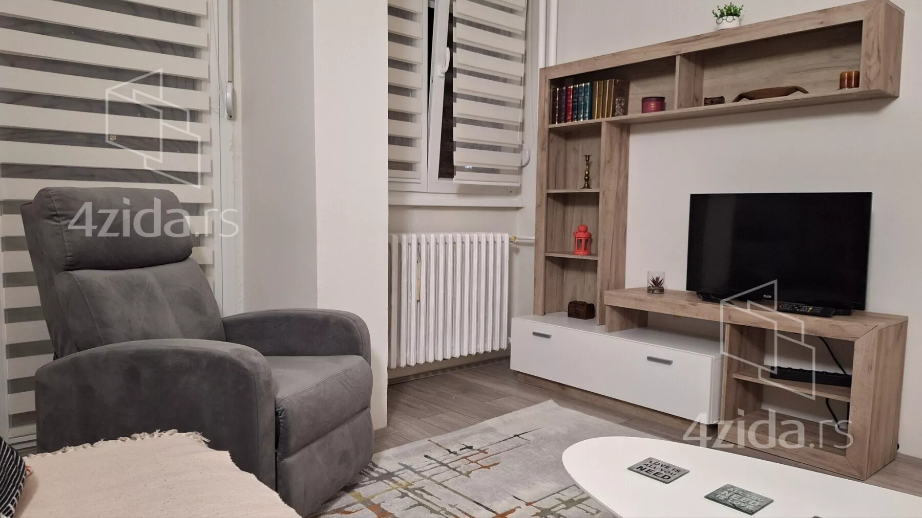 Jednoiposoban stan | 4zida