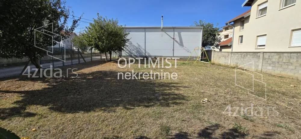 Građevinsko zemljište | 4zida