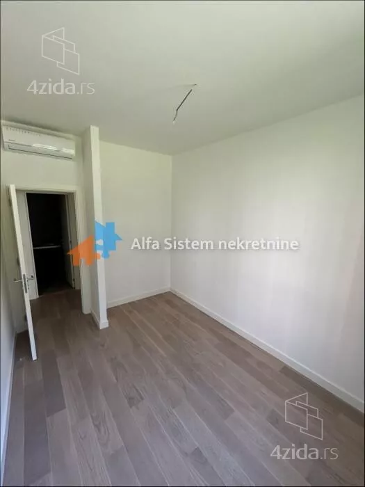 Kancelarija | 4zida