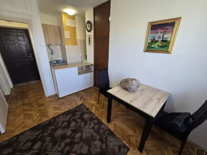 Marije Bursać | 4zida.rs