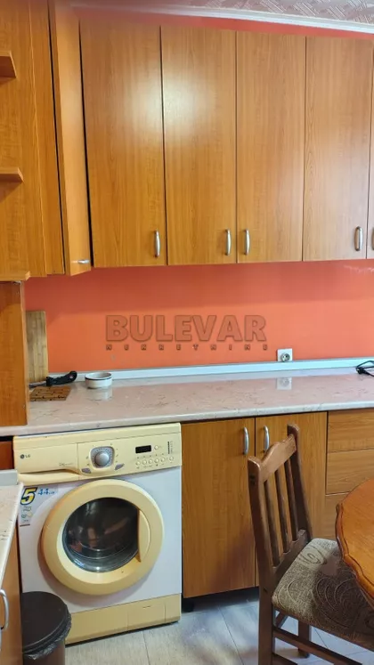 Zmaj Jovina | 4zida.rs