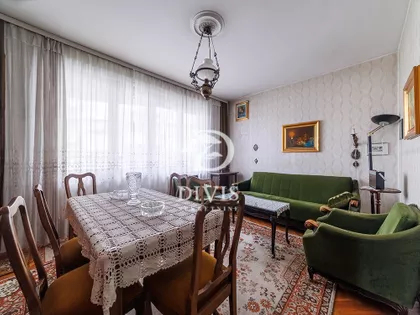 Internacionalnih Brigada | 4zida.rs