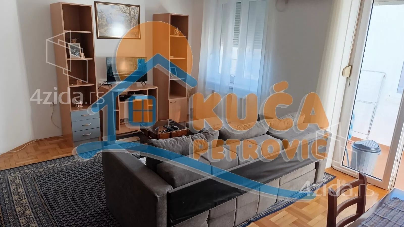 Jednoiposoban stan | 4zida