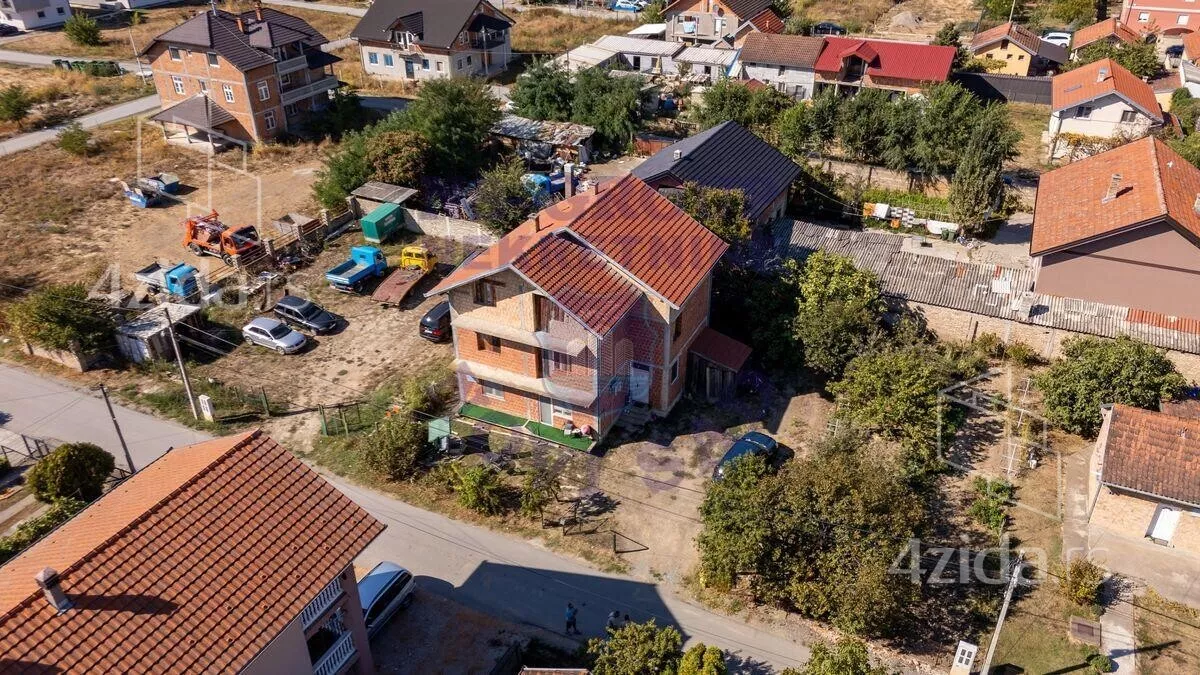 3-etažna kuća | 4zida