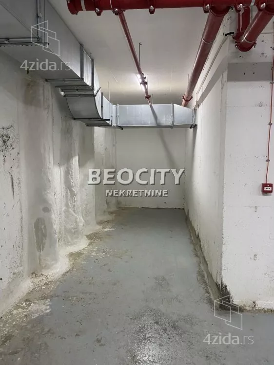 Garaža/Parking | 4zida