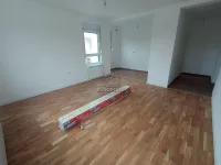 Batajnica, Zemun opština, Beograd | 4zida.rs