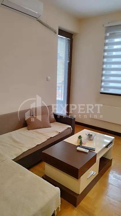 9. brigade | 4zida.rs