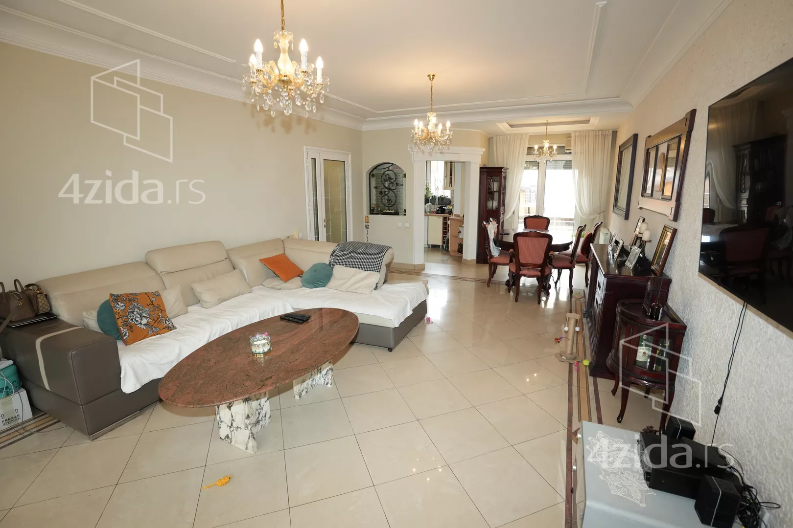 4-etažna kuća | 4zida