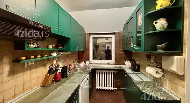 Petosoban stan | 4zida