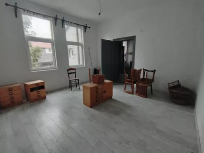 Šest Topola | 4zida.rs