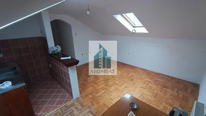 Božidar Adžija | 4zida.rs