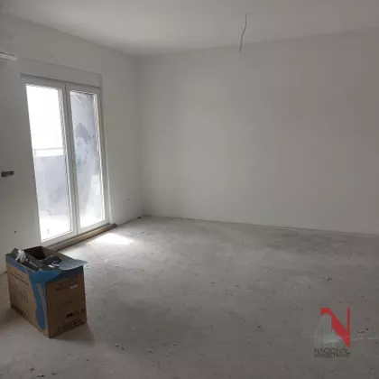 Sremska Kamenica | 4zida.rs