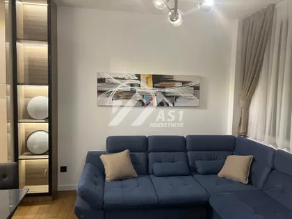 Vojvode Mišića | 4zida.rs