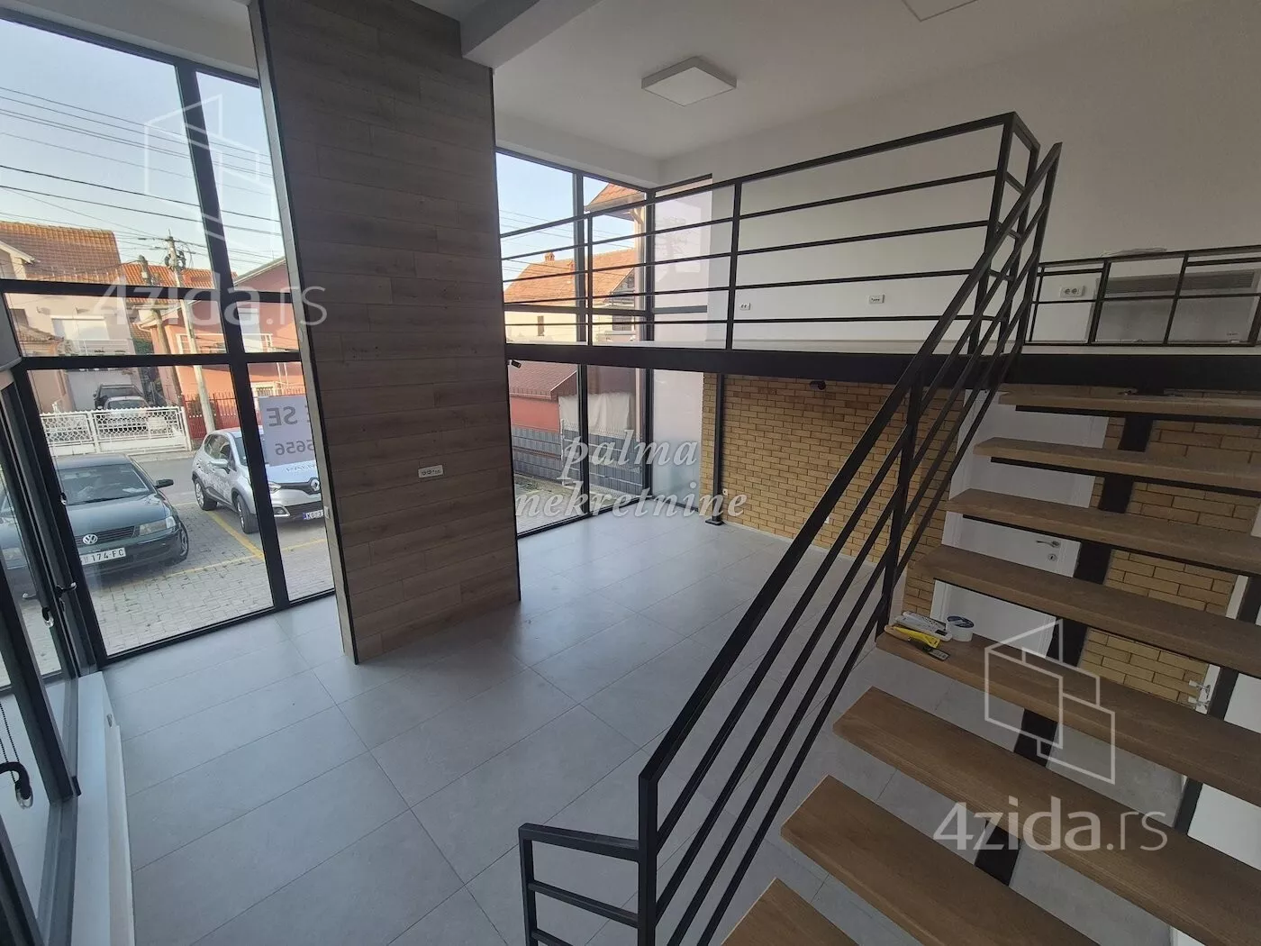 Poslovni prostor | 4zida