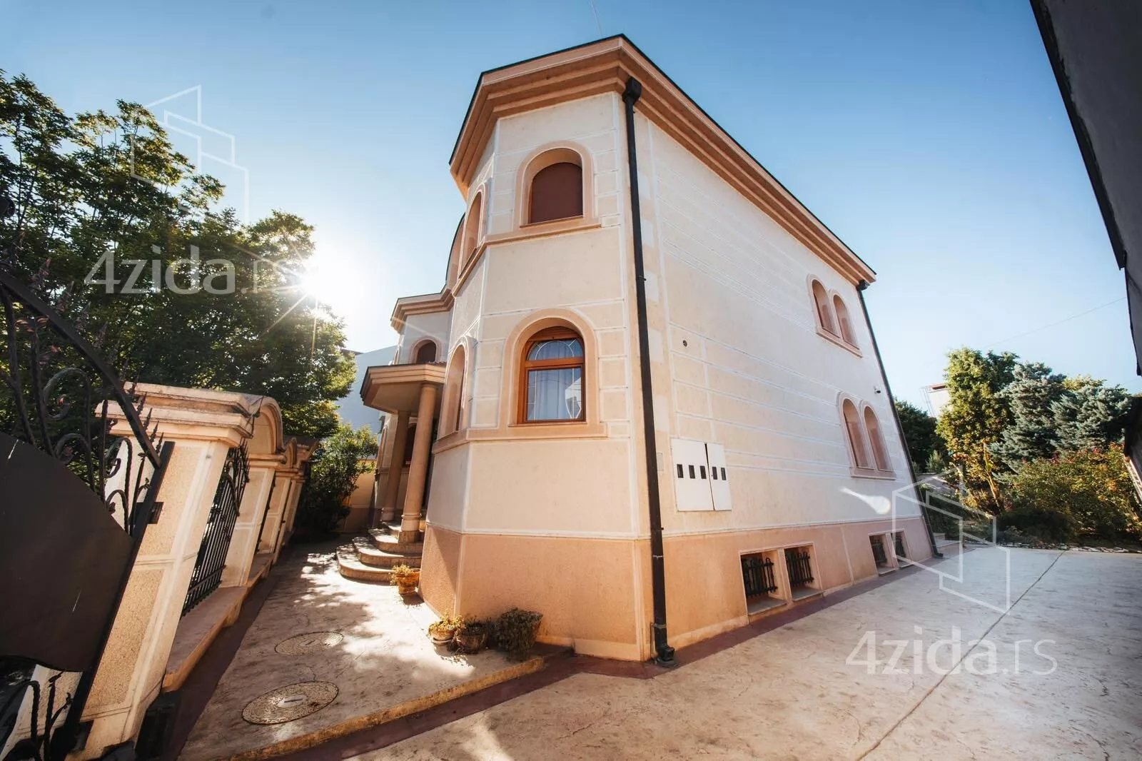 Kuća | 4zida