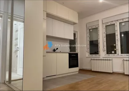 Karađorđev Trg | 4zida.rs