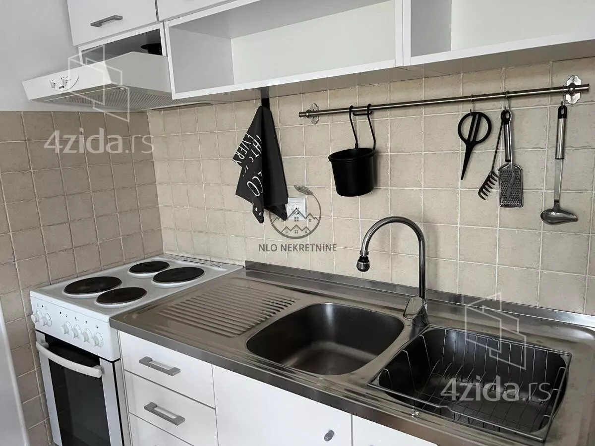 Garsonjera | 4zida