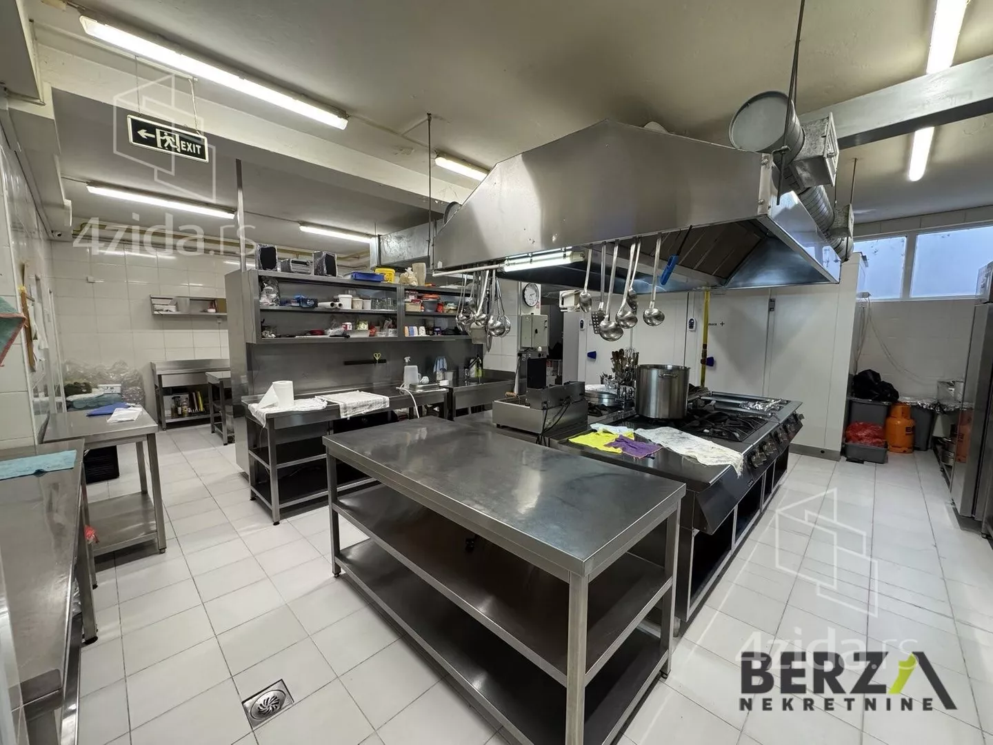 Poslovni prostor | 4zida