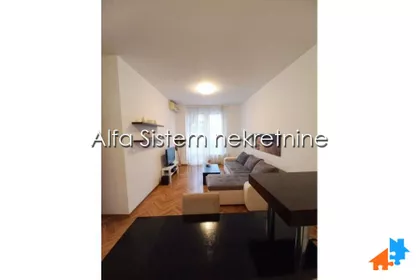 Crveni Krst Vračar | 4zida.rs