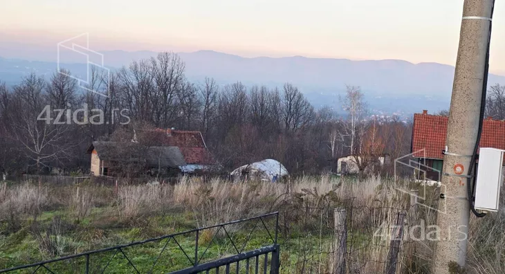 Građevinsko zemljište | 4zida