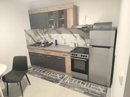 Lole Ribara | 4zida.rs