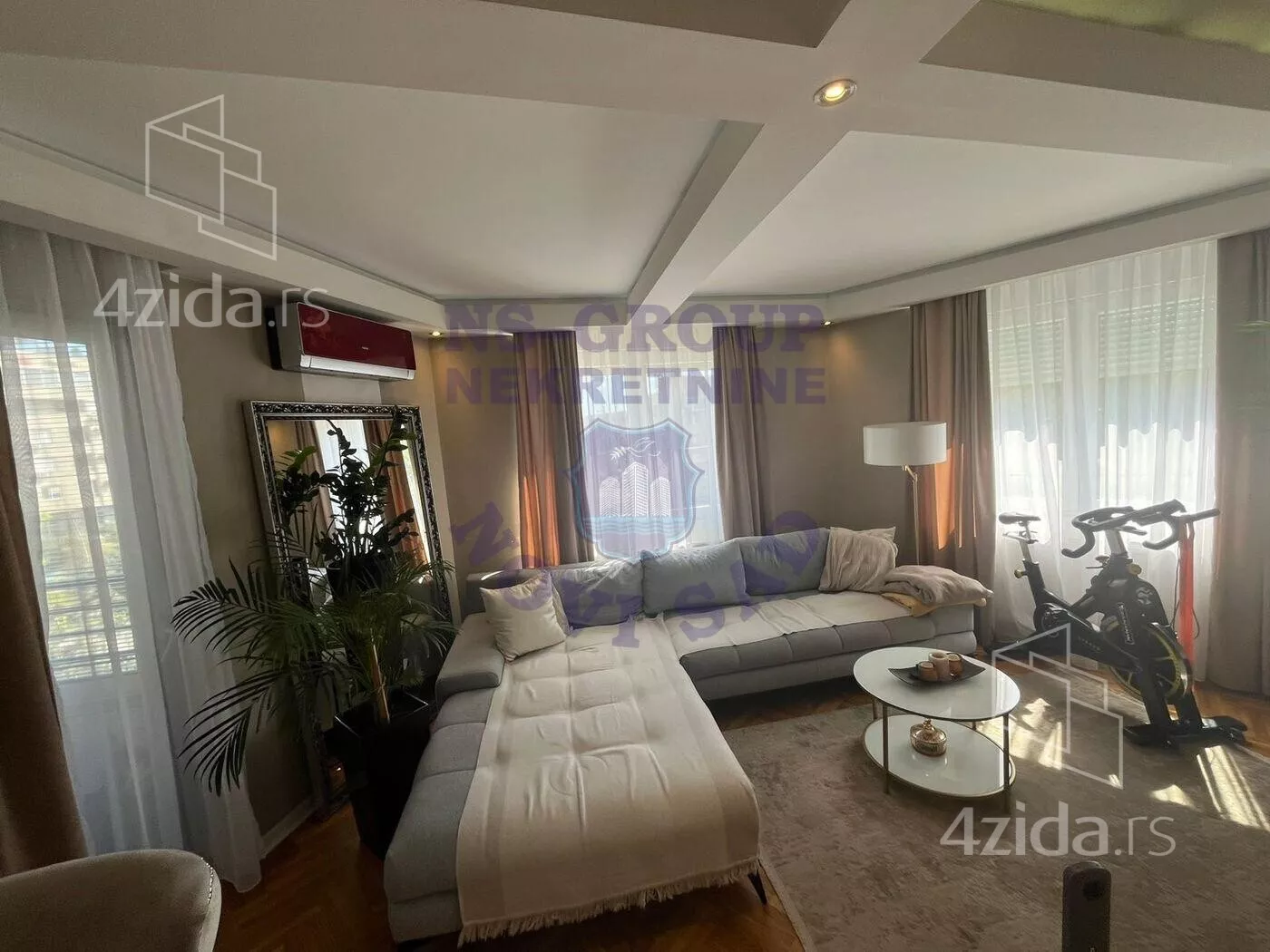 Trosoban stan | 4zida