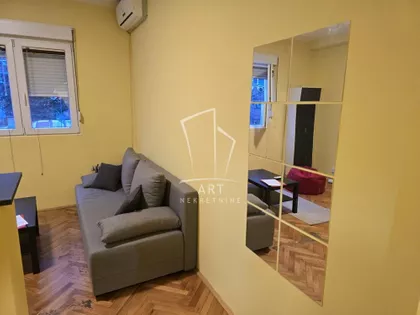 Dubrovačka | 4zida.rs