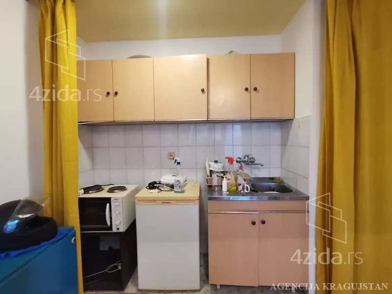 Garsonjera | 4zida