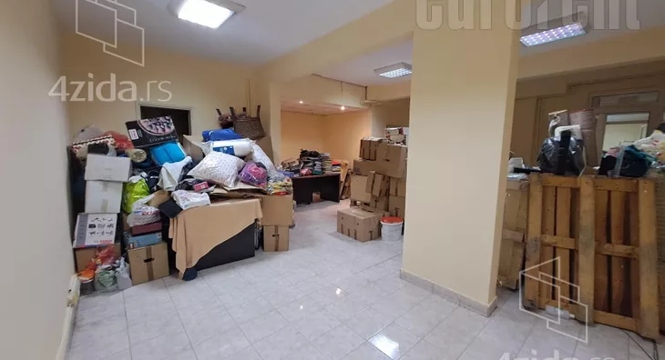 Poslovni prostor | 4zida