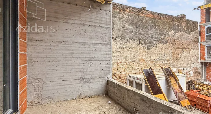 Četvorosoban stan | 4zida