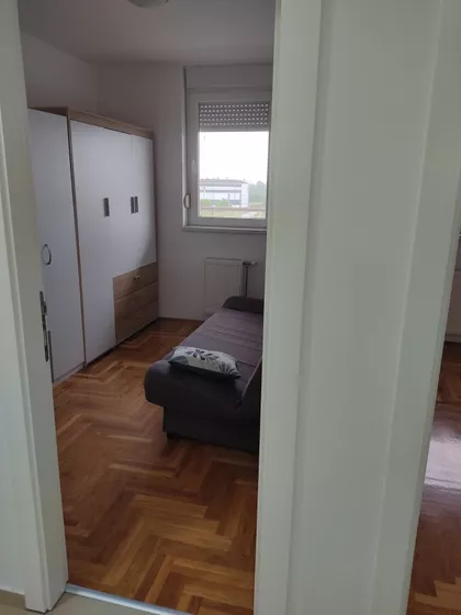 Zlatarićeva 32 | 4zida.rs