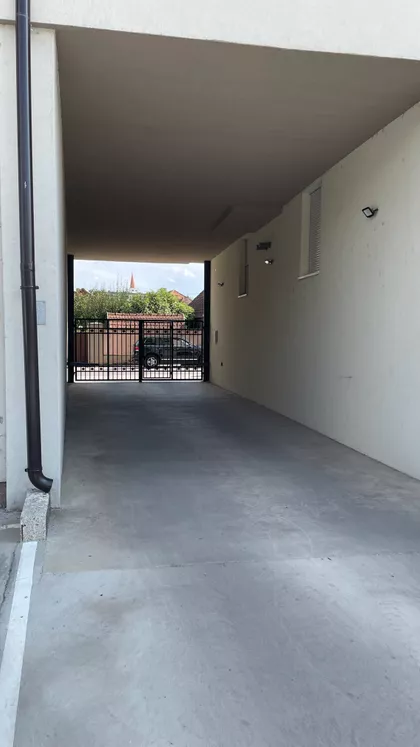 Bele Gabrića 16 | 4zida.rs