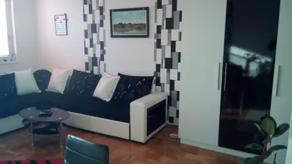 Mome Stanojlovića 13 | 4zida.rs