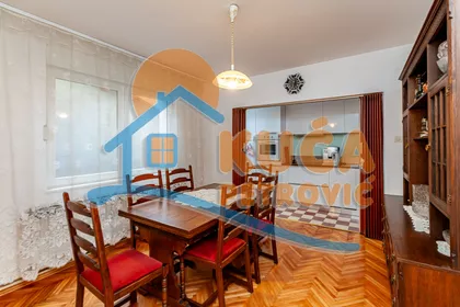 Malojastrebačka | 4zida.rs