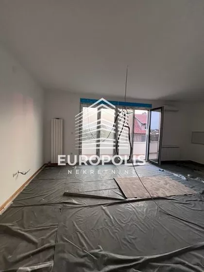 Sremčica | 4zida.rs