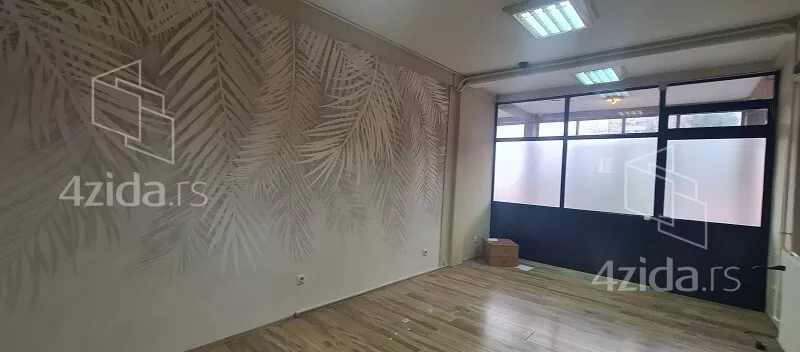 Lokal | 4zida