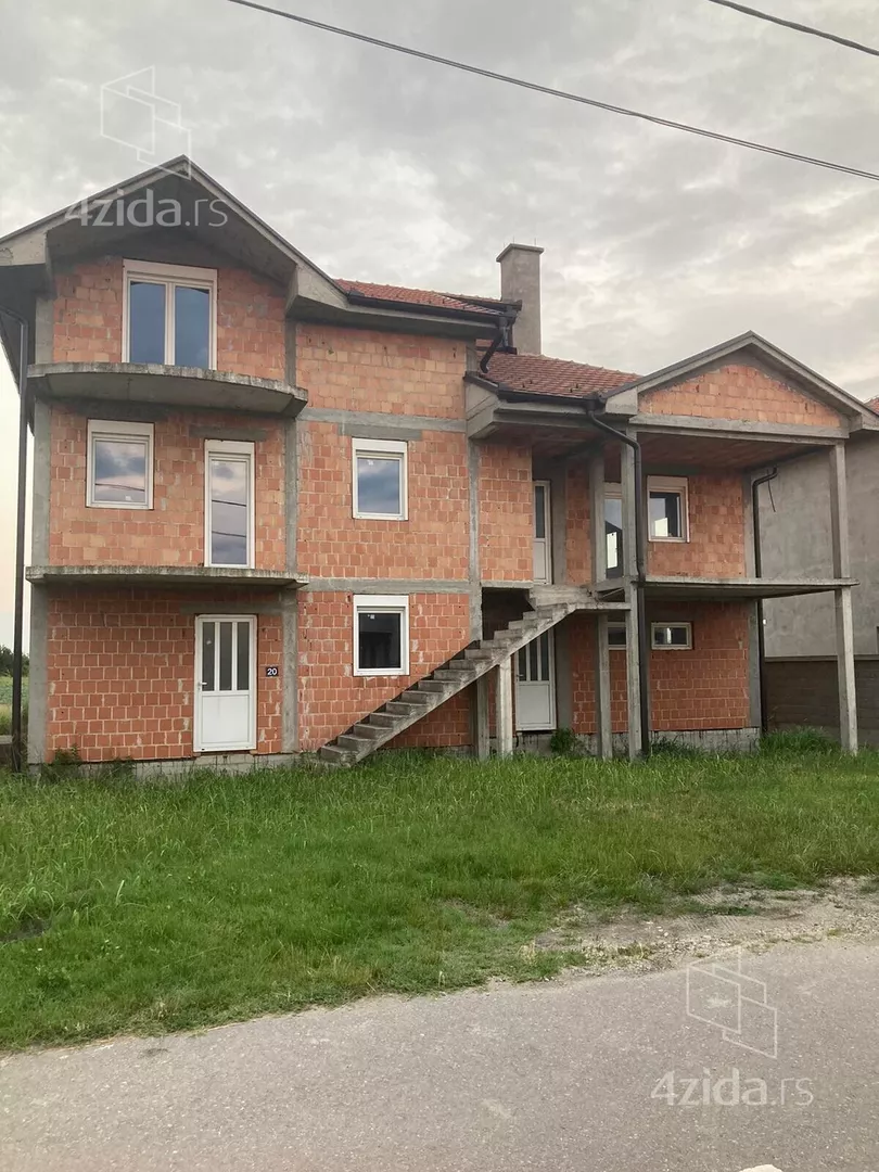 3-etažna kuća | 4zida