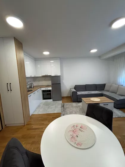 Rada Neimara 33A | 4zida.rs