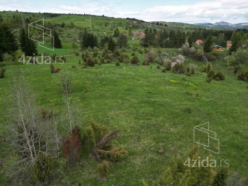 Plac | 4zida
