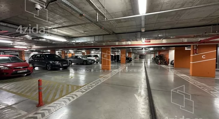 Garaža | 4zida