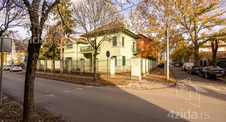 3-etažna kuća | 4zida