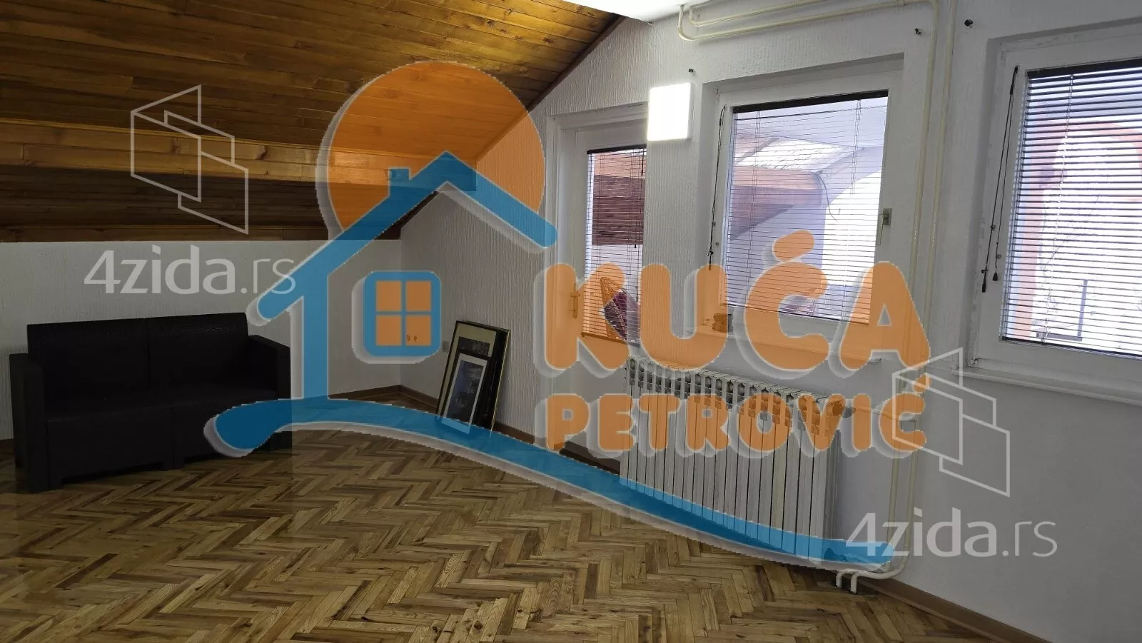 Troiposoban stan | 4zida