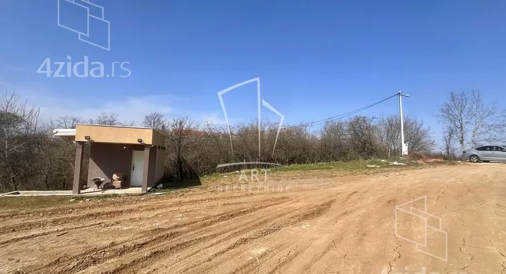 Građevinsko zemljište | 4zida